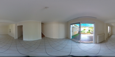  Maison familiale lumineuse à La Chapelle St Mesmin – à deux pas de la Loire !